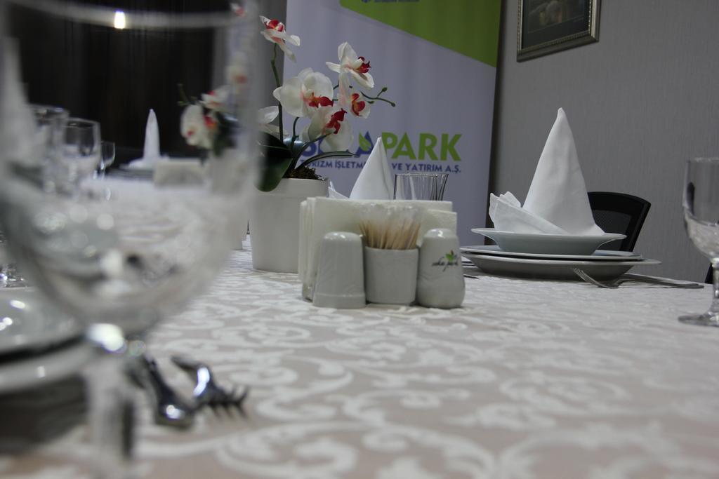 Seka Park Hotel Izmit Ngoại thất bức ảnh