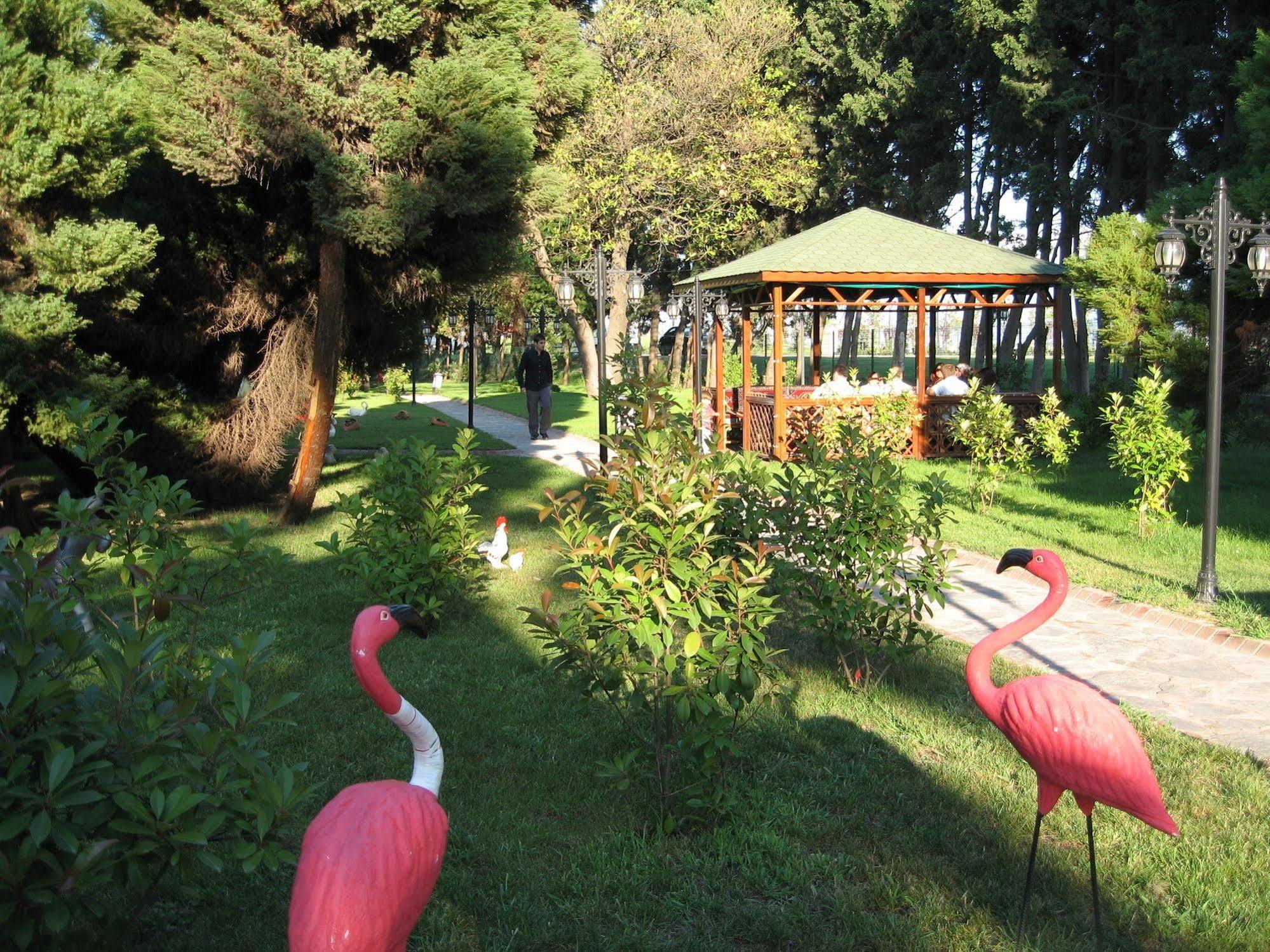 Seka Park Hotel Izmit Ngoại thất bức ảnh